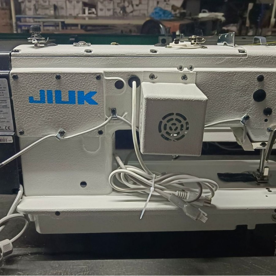 Ventas directas de fábrica JK-1510 costura curva espiga computadora del coche Selección de flores máquina de coser 200 tipos de patrones de computadora máquina curva