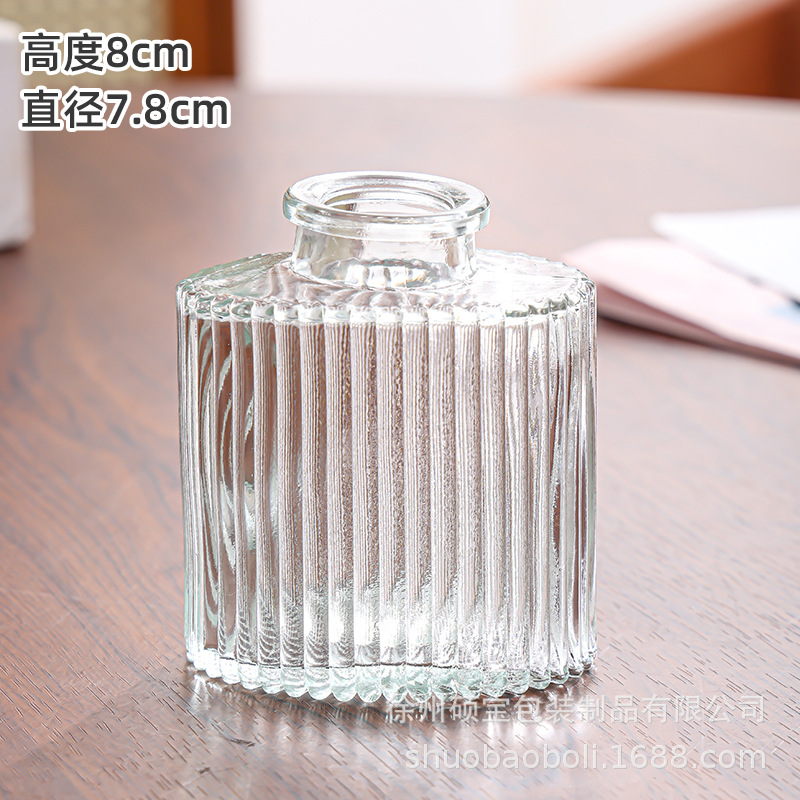De estilo europeo retro pequeño florero botella de aromaterapia de vidrio mini jarrón transparente decoración de la sala de estar simple mesa de comedor decoración del hogar