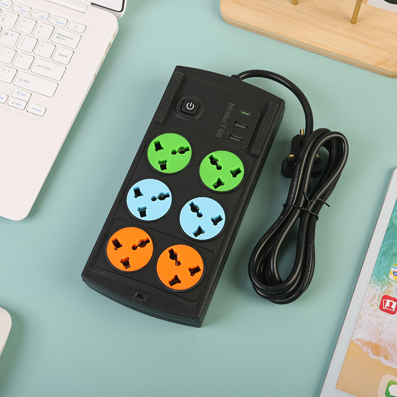 Seis conectores de comercio exterior con agujeros negros con cáscara blanca 2USB + 1Type-C embalaje neutro estándar británico estándar europeo estándar americano