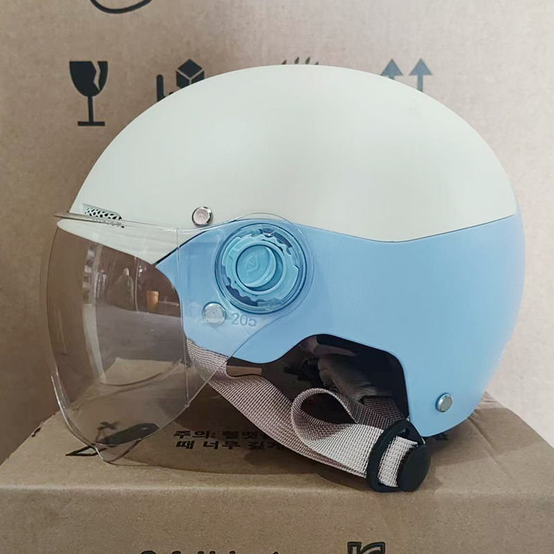 New national standard 3C certified motorcycle and electric vehicle helmet for men and women, summer safety helmet, breathable, sun-blocking, and sun-protective for electric scooters