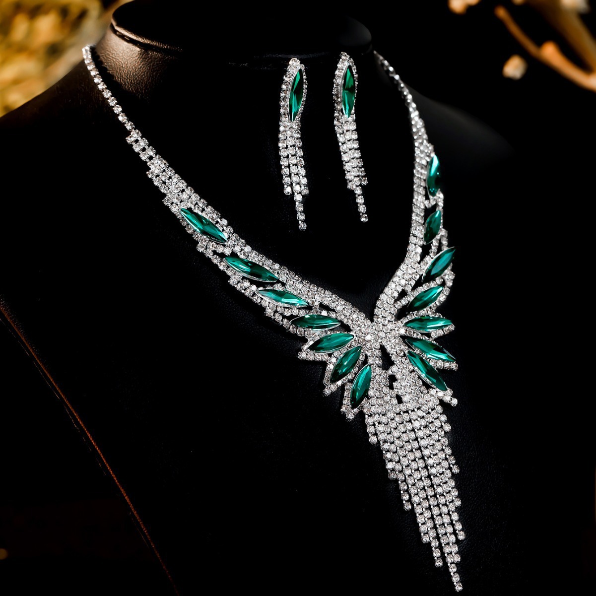 (Cross-border trading), jewelry, sophisticated pendant with tassels, universal chain for key bag , European style, high-quality style 3