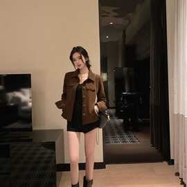 ➕内衬麂皮绒短外套女2025秋季新款设计感修身百搭夹克上衣