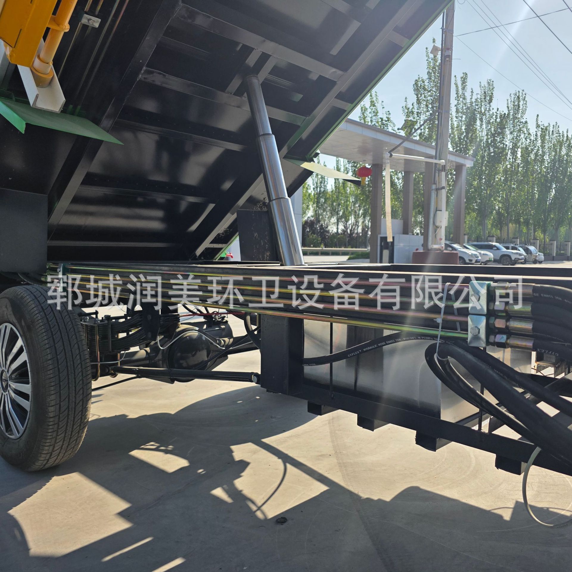 Electric Four-Wheel Garbage Truck Manufacturer, 3-Cubic-Meter and 5-Cubic-Meter Electric Hook-Lift Garbage Truck, Direct Supply of New Energy Garbage Collection Vehicles