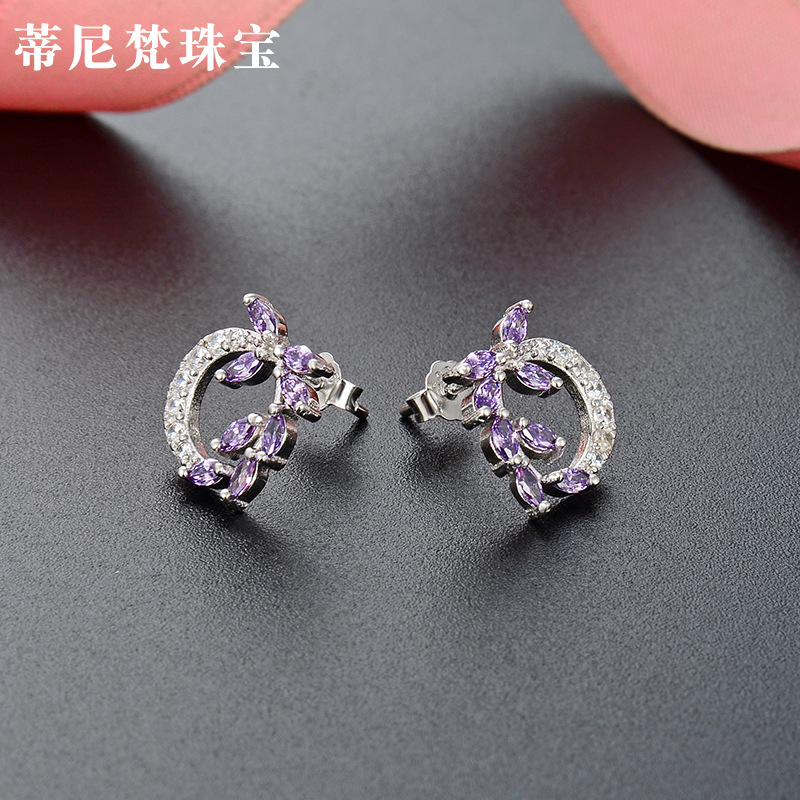 Pendientes de diamantes de hoja fresca pendientes de estilo japonés y coreano s925 pendientes de circón de plata pendientes redondos elegantes de las mujeres