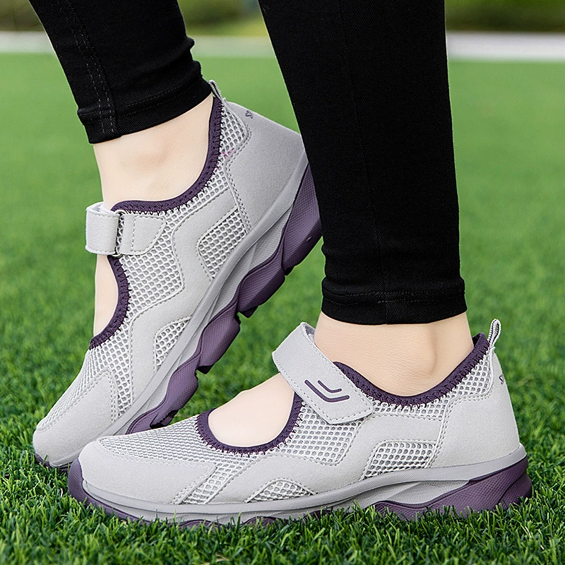 Женские дышащие сетчатые туфли на липучках с толстой подошвой для лета и осени 2024 года, повседневные туфли в корейском стиле, неглубокие, для женщин среднего возраста.