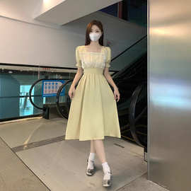 大码女装温柔风连衣裙女2025夏季胖妹妹显瘦遮肚子过膝长裙女装