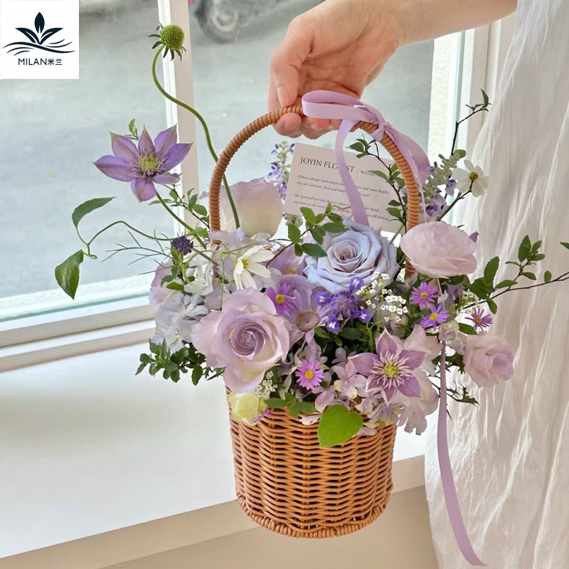 Cesta de hierro tejida a mano para el día del maestro, cesta de flores de mano de ratán de estilo pastoral retro, cesta de arreglo floral para salón, bricolaje