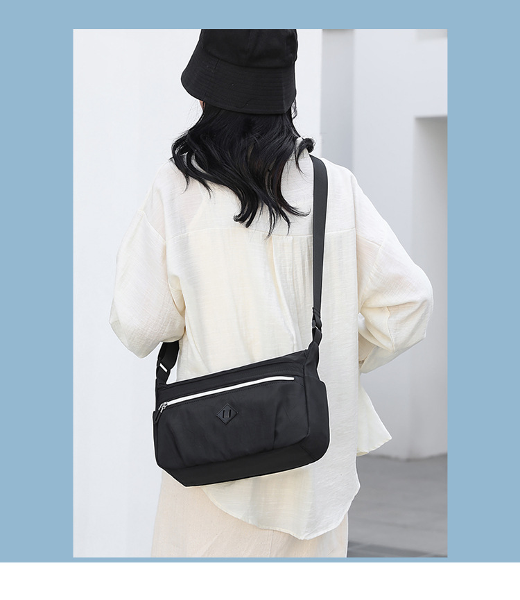 Colorful Fox's new women's shoulder bag, a simple and large-capacity crossbody bag in Korean style, and a water-resistant nylon bag undefined