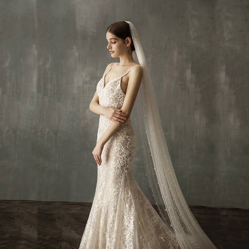 V639 European and American bride church wedding veil new style hand-sewn hair comb pearl long tail soft yarn wholesale