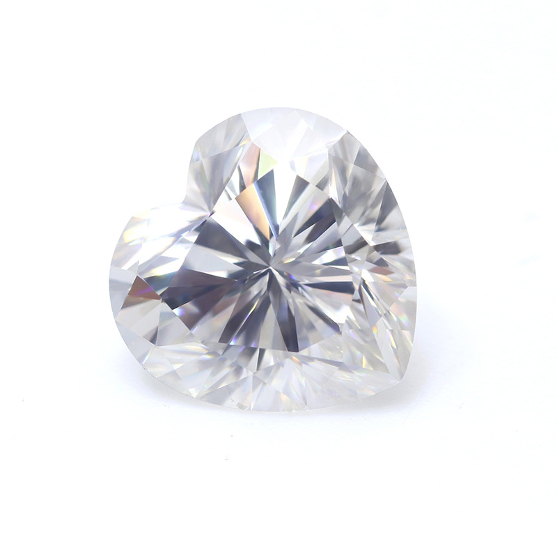 夏林ジュエリー 超白Dカラー ハート型モアサナイト ラブ型 多サイズ 模造ダイヤモンド モアサナイト卸売