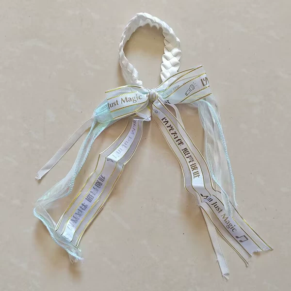Wang Jiaer bracelet