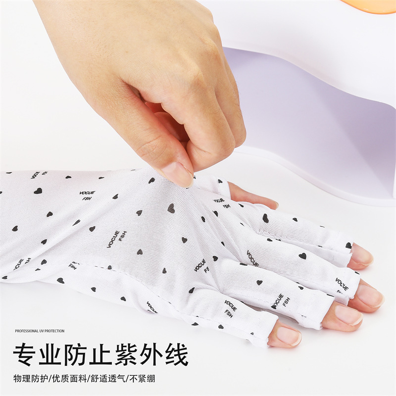 Nuevo patrón de amor de uñas guantes a prueba de negro UV a prueba de sol antideslizante lámpara para hornear aislamiento térmico fugas guantes de dedo