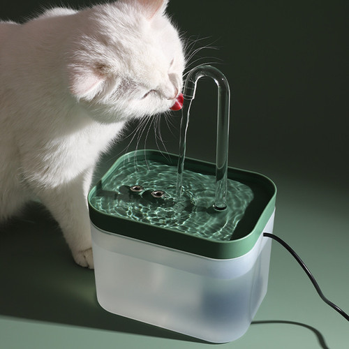 Big internet celebrity cat water dispenser automatic circulating flow silent water dispenser dog basin pet supplies