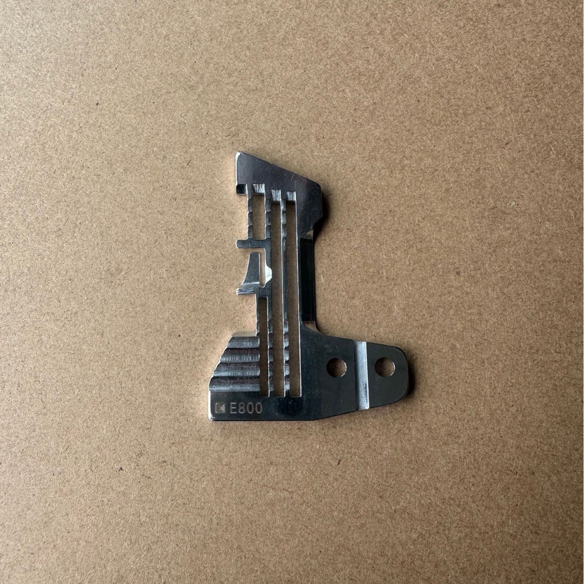 Silver Arrow 737 overlock sewing machine needle plate E800 Silver…