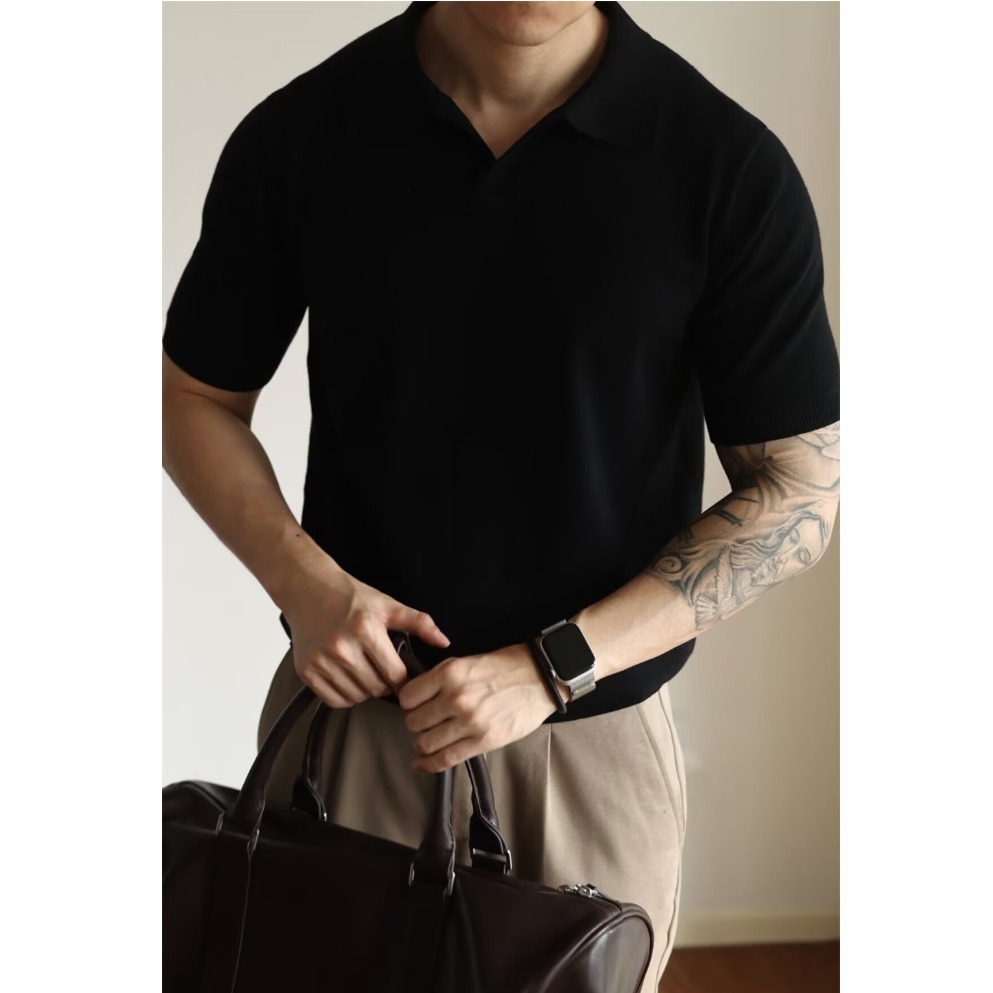 Camisa de polo con cuello en V americano, suéter de punto para hombre, camiseta de manga corta, solapa informal suelta, moda de color sólido, blusa de verano