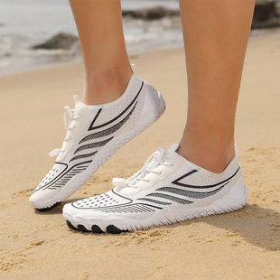 2025 New Cross-border Couple Tracing Shoes Outdoor Swimming Beach Shoes Breathable Wading Shoes Hiking Five Finger Shoes