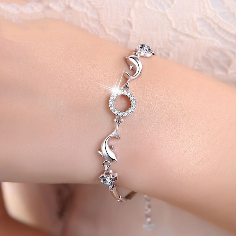 Happy dolphin bracelet female Korean circle dolphin inlay zircon design hand jewelry wholesale a generation of hair