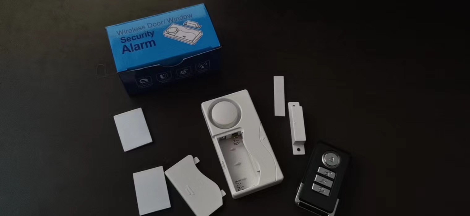 严选新款遥控门窗报警器带门铃档和应急报警功能