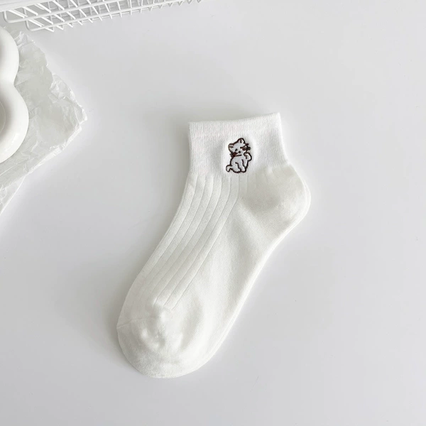 White cat