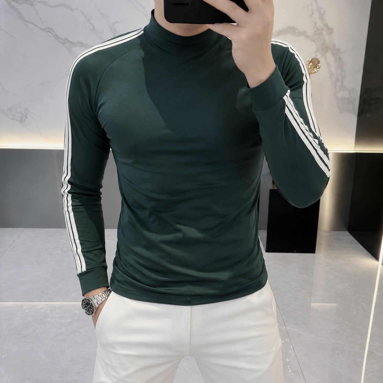 Korean style slim fit trendy color-blocked turtleneck base shirt for young men, autumn and winter 2026, casual and versatile top.
