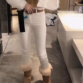 白色低腰小脚铅笔裤女设计感秋冬新款紧身显瘦辣妹九分牛仔裤ins