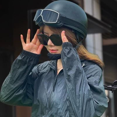 electric battery car half helmet — Motosiklet kaskı (dəbilqə)