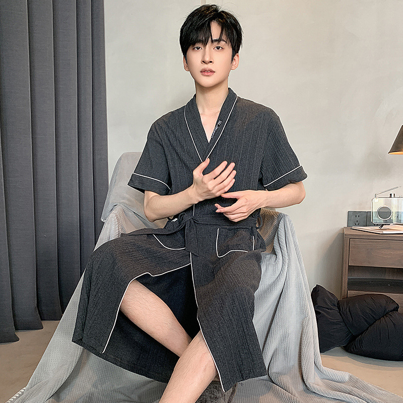 Short-Sleeved Nightgown for Men, Autumn and Winter Thin Cotton Casual Loose Hotel Bathrobe, Youth Home Wear, Large Size