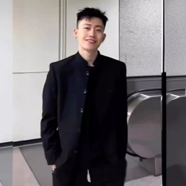 男式T恤;男式牛仔裤;男式衬衫