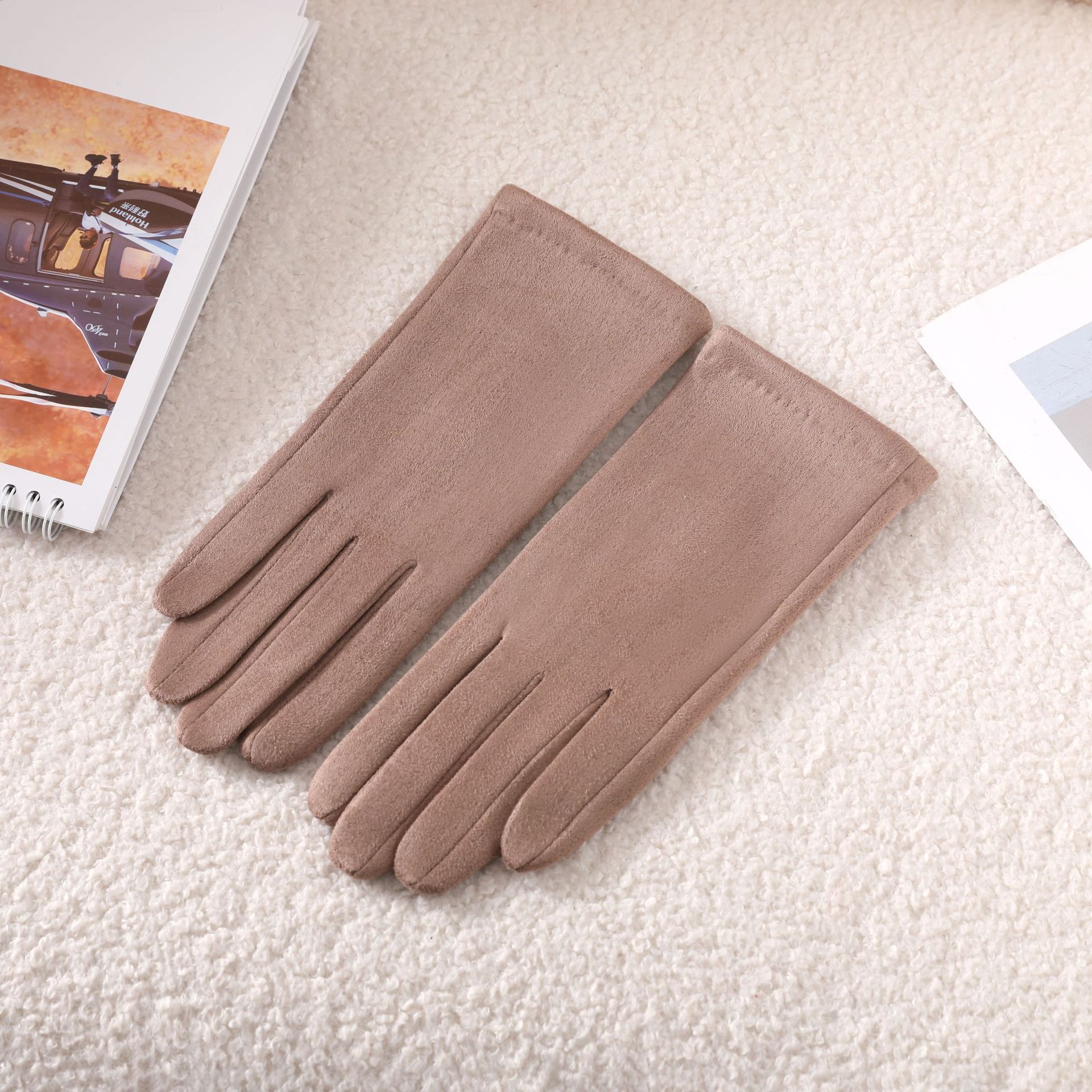 Japón y Corea del Sur simple viento sólido guantes de terciopelo de gamuz al aire libre calentamiento ciclismo a prueba de viento pantalla táctil guantes al por mayor