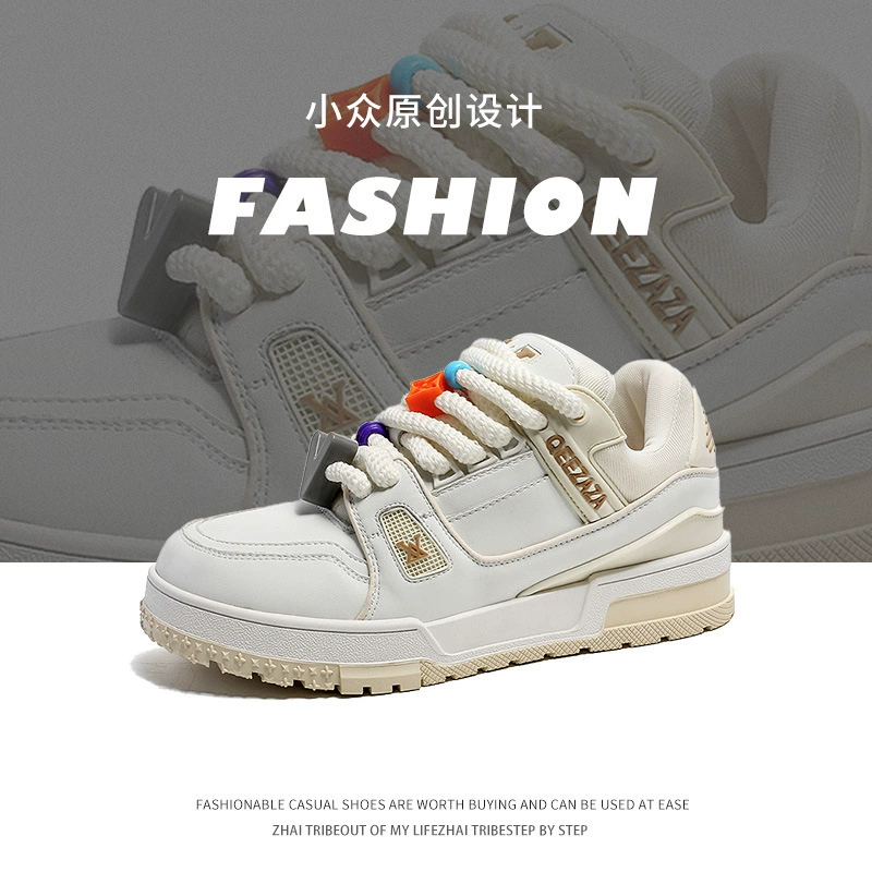 Нишевая мода на толстой подошве для уличной пары уличных туфель для скейтборда 2023 Осенняя новая молодежная трендовая обувь с героями мультфильмов