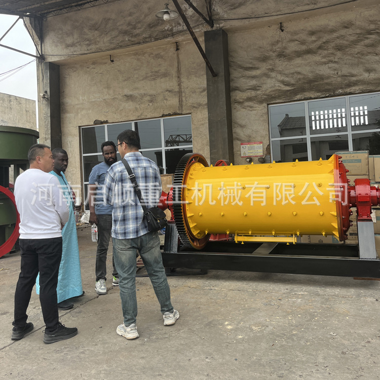 启顺优质卧式球磨机  用于研磨各种矿石花岗岩大理石灰石磨粉设备