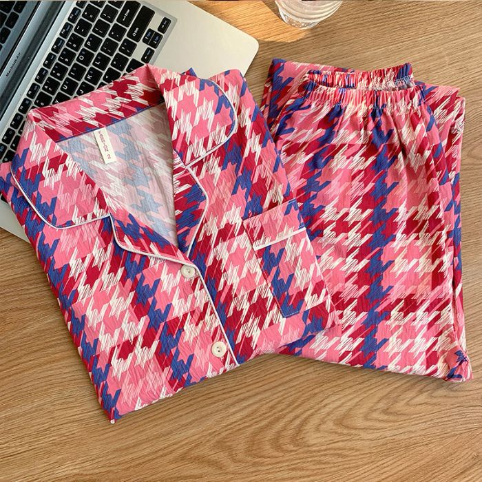 Nuevo conjunto de pijamas de algodón nublado transfronterizo de manga larga delgada primavera y otoño de mujeres lindos pantalones de dibujos animados dulces ropa para el hogar