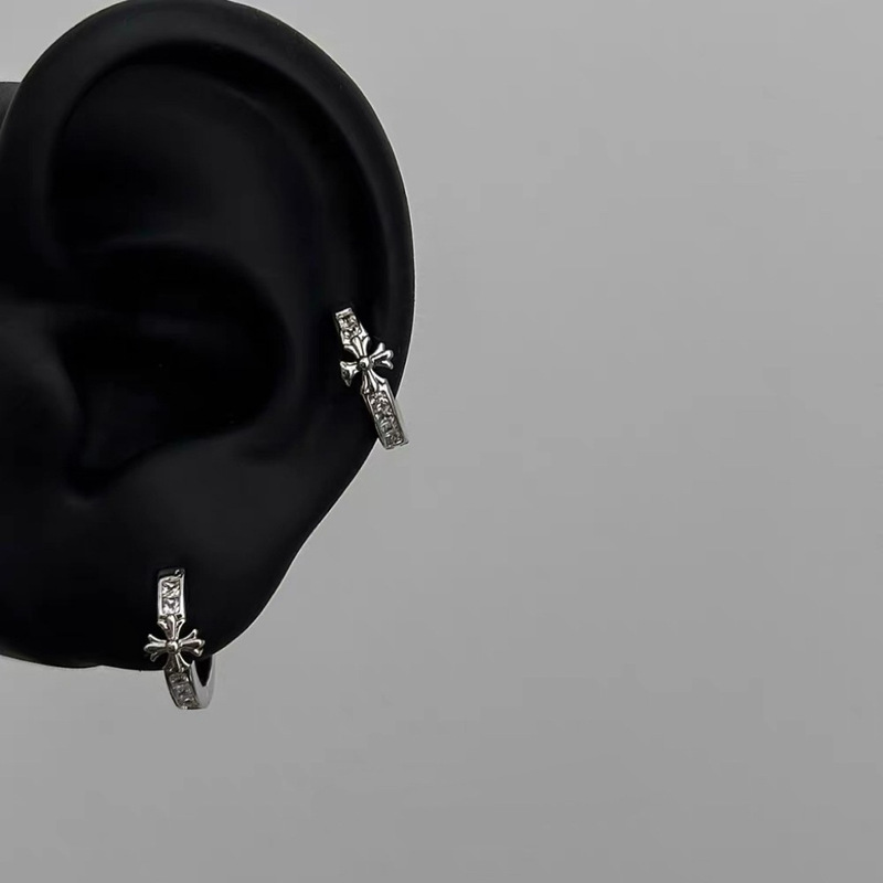 Sparkling Zircon Cross Stud Earrings Unisex Style Ear Bone Studs High-End Niche Vintage Earrings and Rings Sparkling Zircon Cross Stud Earrings Unisex Style Ear Bone Studs High-End Niche Vintage Earrings and Rings