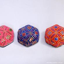 �ݳ�����ññС��ñ�½���̨�����pñ��Ů���ǎ��S���赸����ñ��