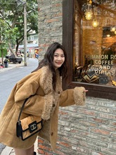 皮毛一体毛毛外套女两面穿冬季2025新款宽松机车服上衣羊羔毛加厚