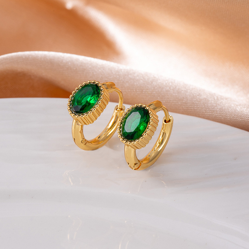 Green earrings with zircon