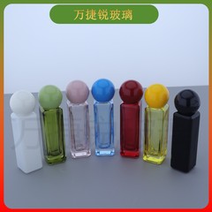 现货批发30ml喷色便携式卡口香水分装瓶正方形圆球盖
