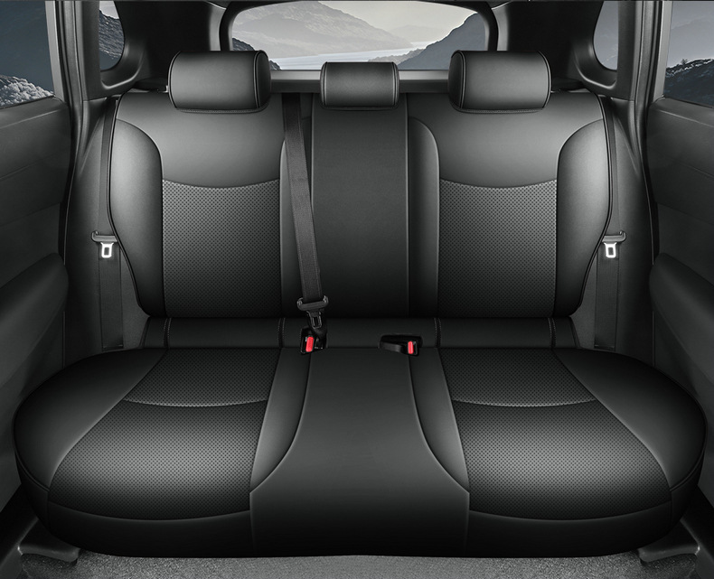 2026 Toyota Frontlander custom-fit seat covers, suitable for all seasons, fully enclosed, breathable perforated seat cushions