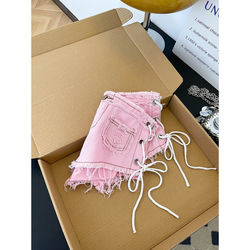 Trendy strapless hollow-out fashion bodycon denim ultra-short shorts for women, summer low-waist frayed hem nightclub hot pants for petite women Trendy strapless hollow-out fashion bodycon denim ultra-short shorts for women, summer low-waist frayed hem nightclub hot pants for petite women