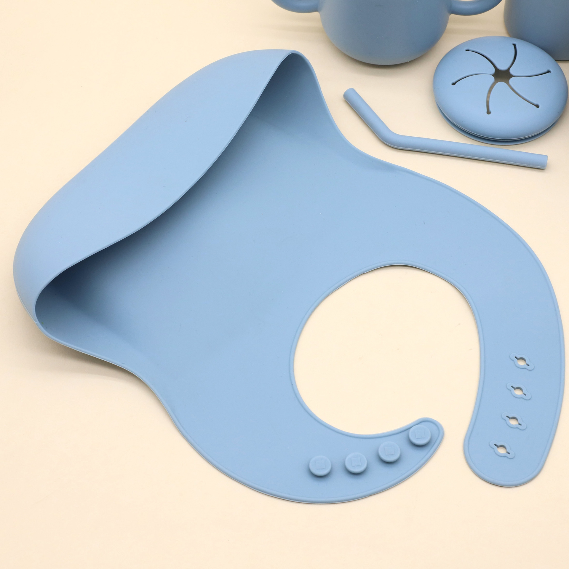 Conjunto de cubiertos de silicona para bebés transfronterizos Baodle Bowl Paws Cups and Fork Multiple Pieces Conjunto de platos de comida suplementaria cubiertos de alimentación