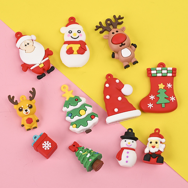 Cute Christmas Tree Snowman Elk Alloy Soft Glue Unisex Bag Pendant Keychain 1 Piece display picture 2