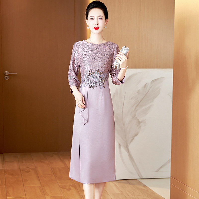 New Year's New Style Mother's Wedding Dress, Slim-Fit Cheongsam Dress, Elegant and High-End, Suitable for Mother of the Bride