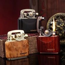 百诚烈焰1号檀木煤油打火机滑轮弹射老式复古创意防风打火机