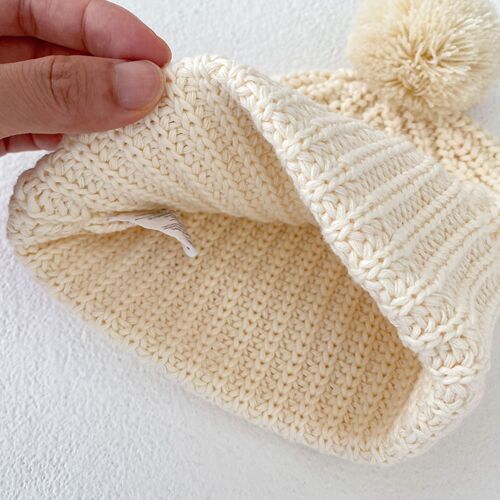 ins autumn baby girl infant children 3 months to 3 years old knitted versatile off-white knitted Internet celebrity cream style