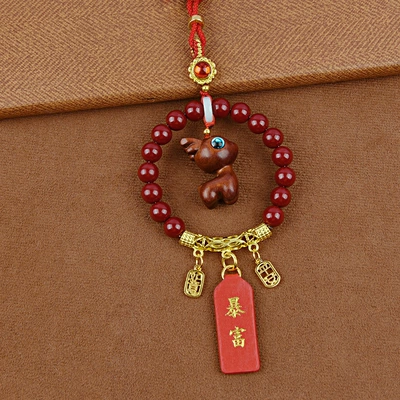 Complete Car Pendant Car Compass — Car hanging - blood-sandalwood-deer-seeds-sudden-wealth