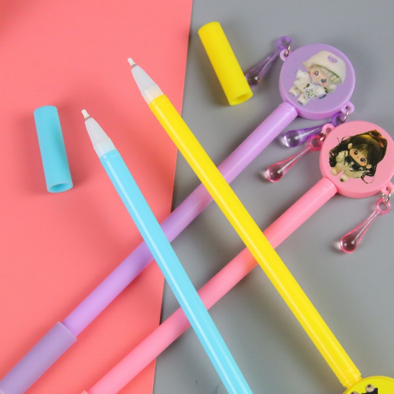 Bolígrafo de gongs en forma de sonajero creativo, bolígrafo de firma de patrón de niña linda, bolígrafo especial de regalo para estudiantes de primaria y secundaria
