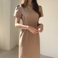 韓国のchicの新型の優雅なvネックの軽い熟風のシンプルな気質の長いスカートは腰を収めてやせているストレートのワンピースの女性の夏を現します。