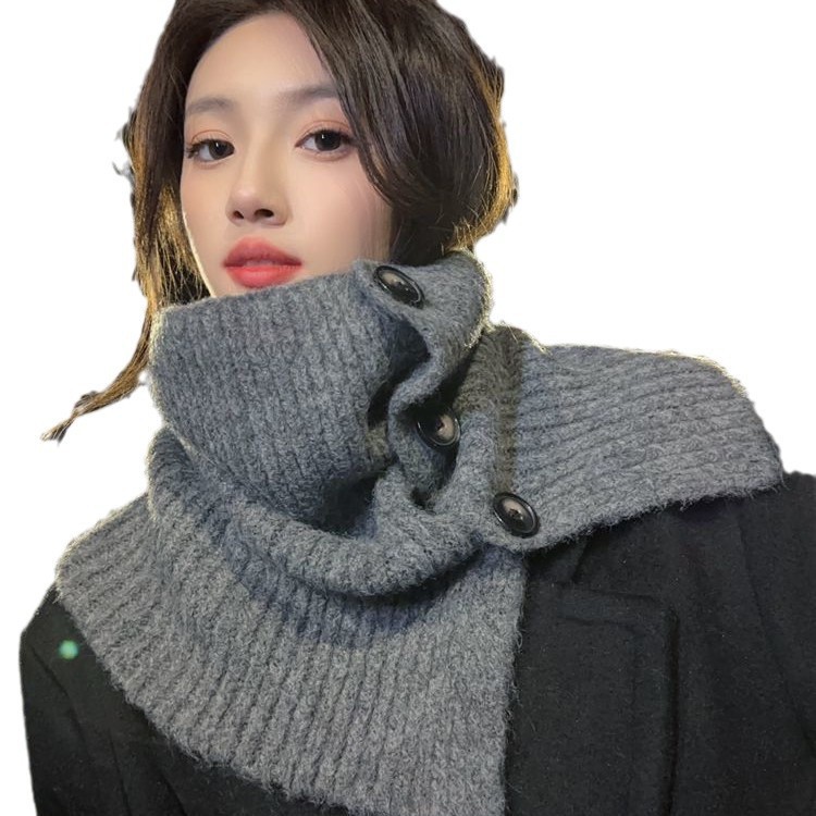 Elegante sciarpa invernale donna con bottone scaldacollo morbido_voghion.com