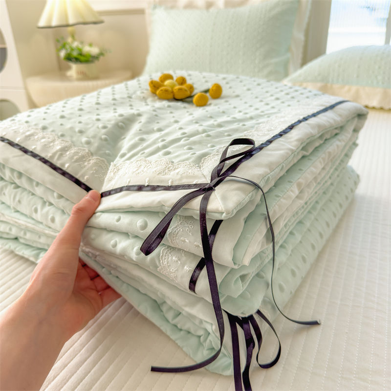 Korean-style bubble-weave air-conditioning quilt, single piece, double-size summer cooling blanket for student dorms, single-person summer quilt, lightweight summer duvet with core
