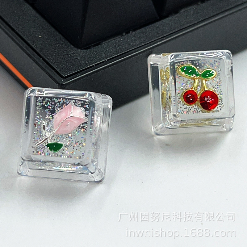 DIY Resin Glue Translucent Cherry Keycap Tulip Handmade Cross-Axis Mechanical Keyboard Keycap Single Replacement